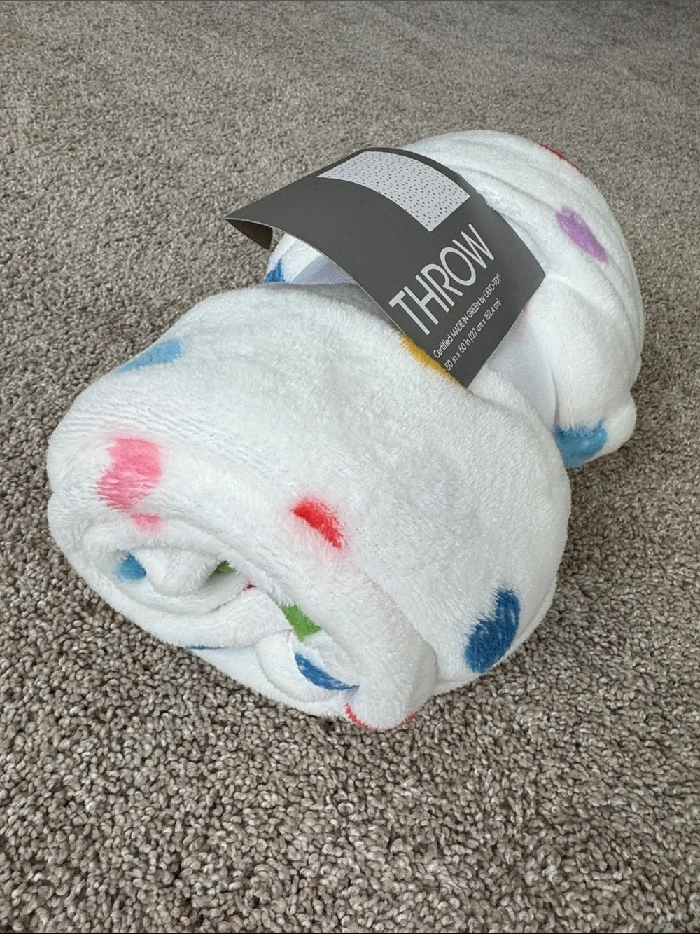Novelty Recycled Printed Hearts Plush Throw Blanket